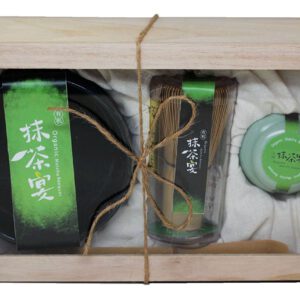 Firsd Tea Matcha Gift Set with 1.41 oz (40 G) Organic Matcha Green Tea Powder